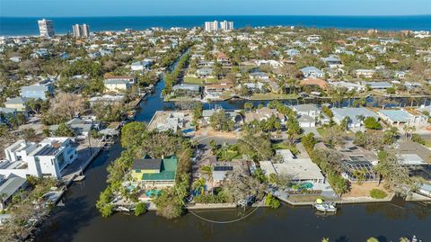 A home in SIESTA KEY