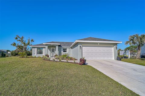 A home in PORT CHARLOTTE