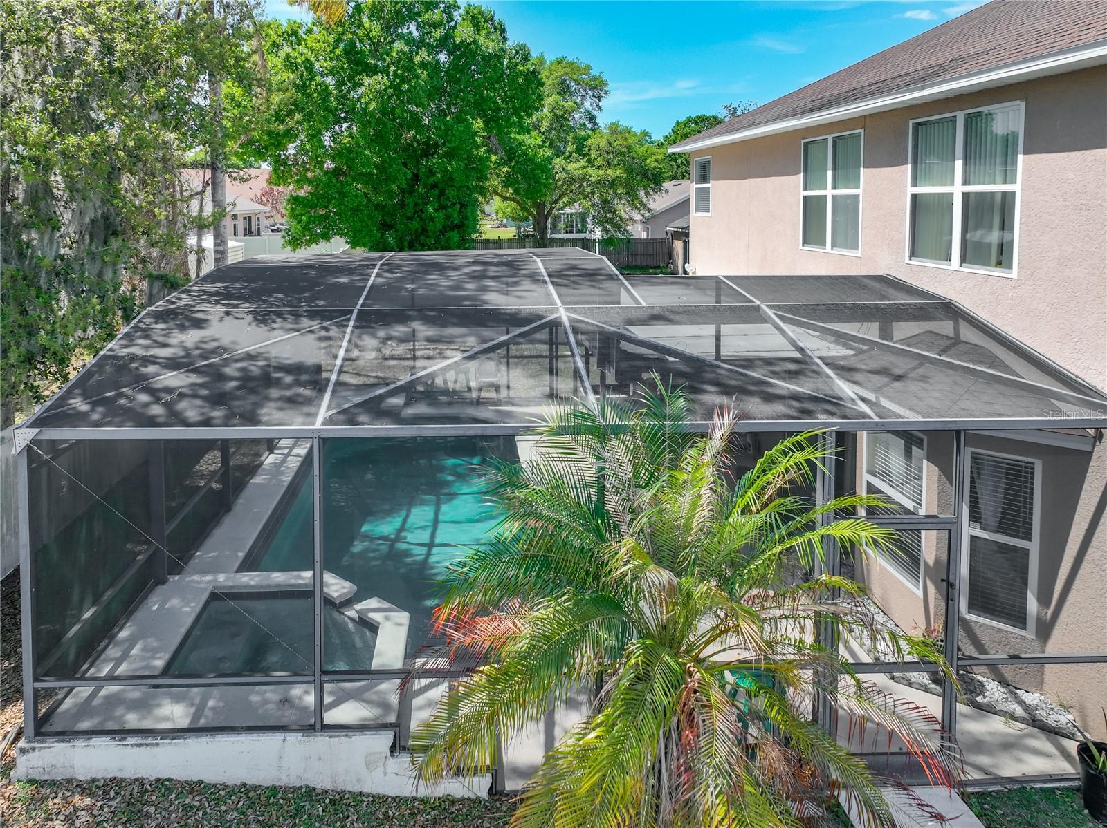 COUNTRY RUN UNIT 2 - Residential