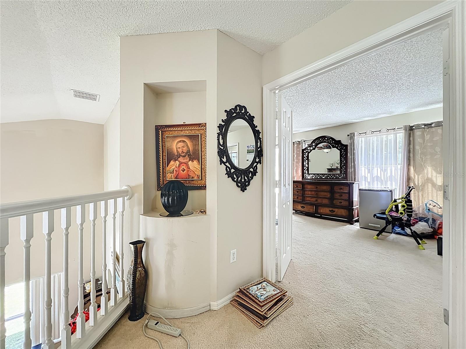 COUNTRY RUN UNIT 2 - Residential