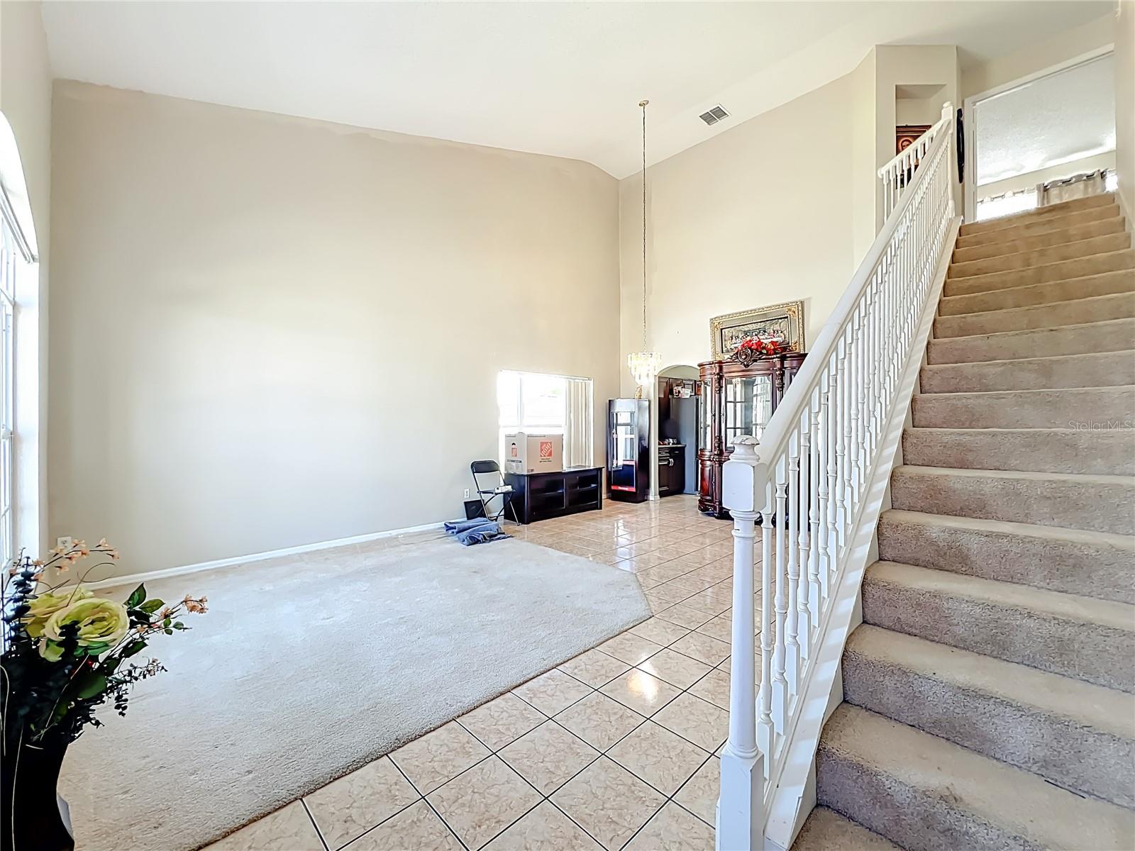 COUNTRY RUN UNIT 2 - Residential