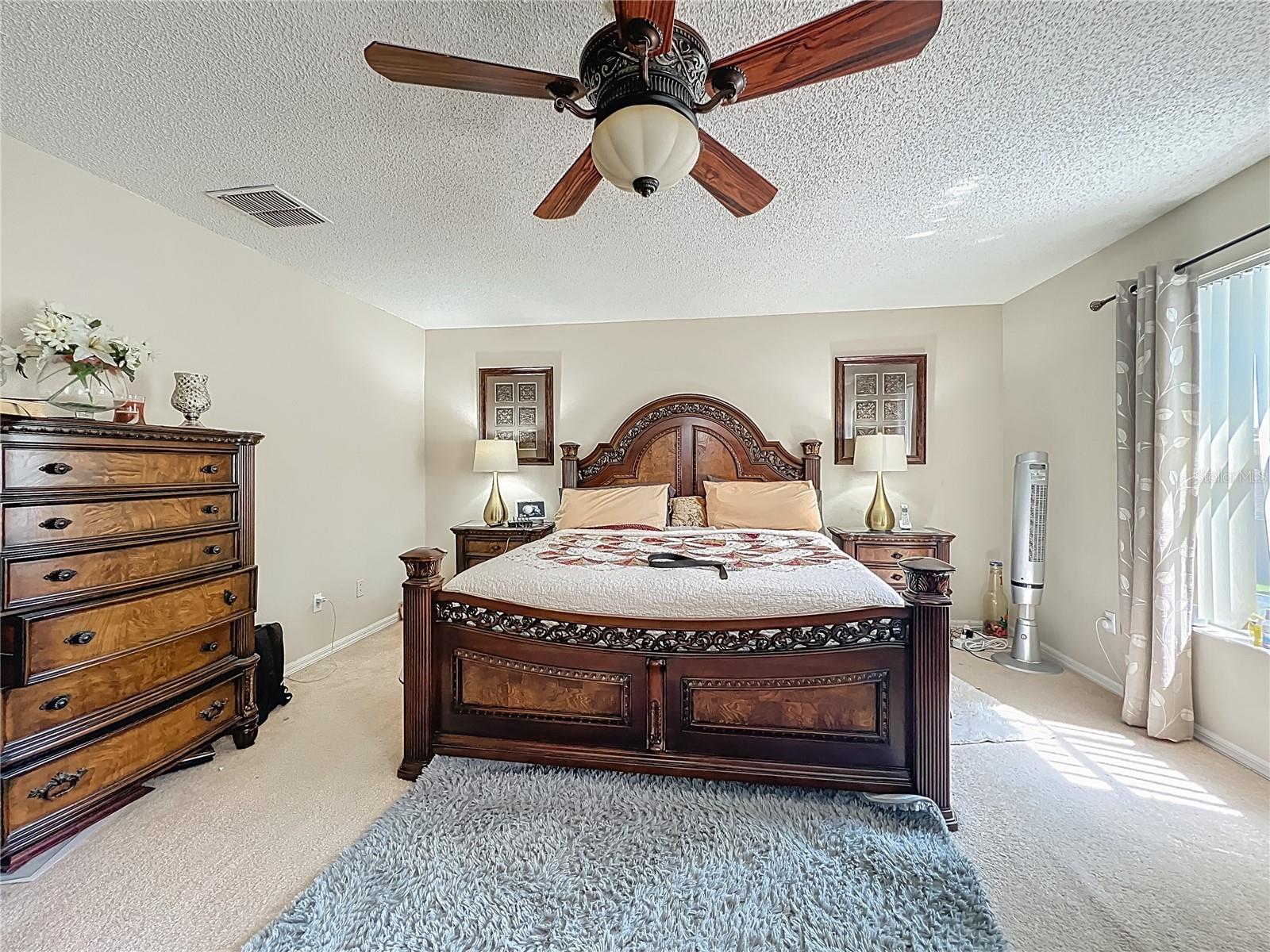 COUNTRY RUN UNIT 2 - Residential