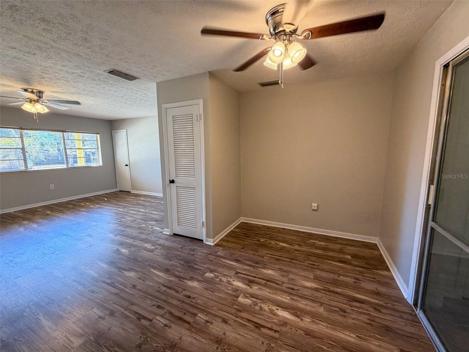 ROLLING HILLS SUB - Residential