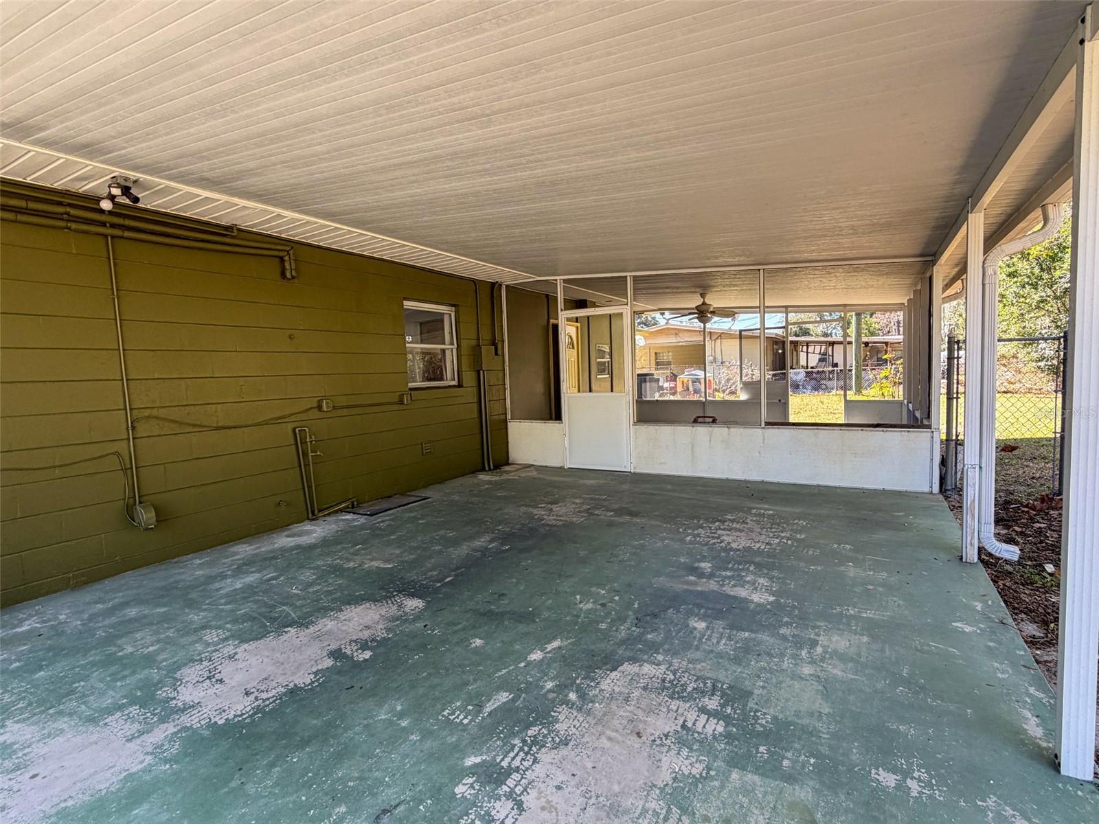 ROLLING HILLS SUB - Residential