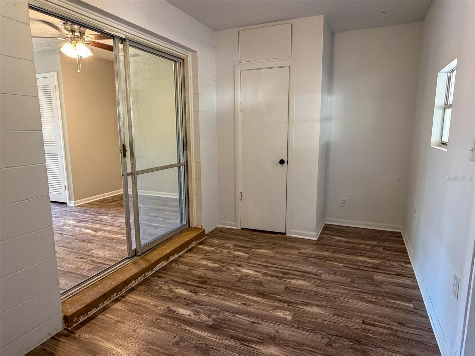 ROLLING HILLS SUB - Residential