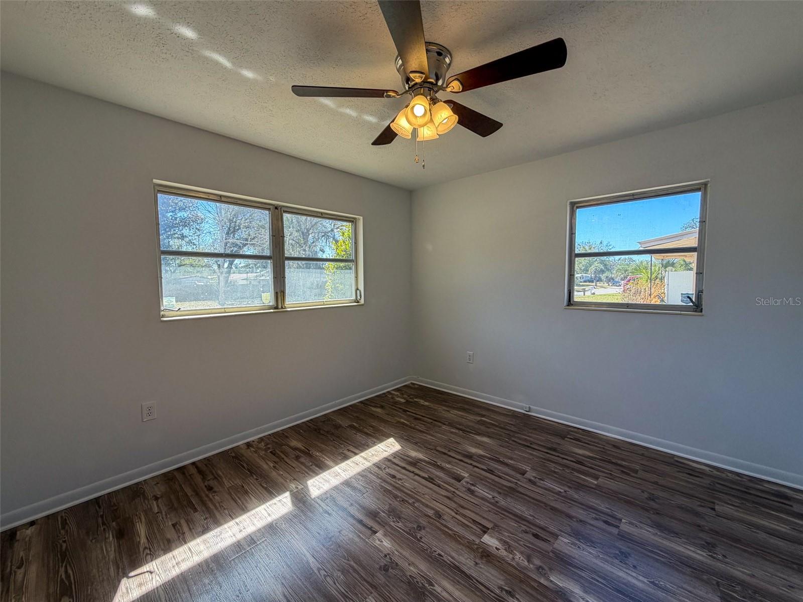 ROLLING HILLS SUB - Residential