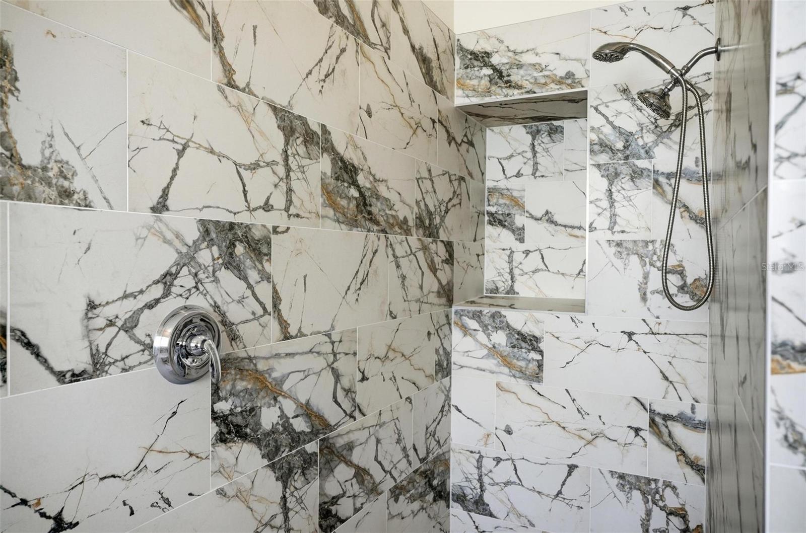 GRAND HAVEN - Residential