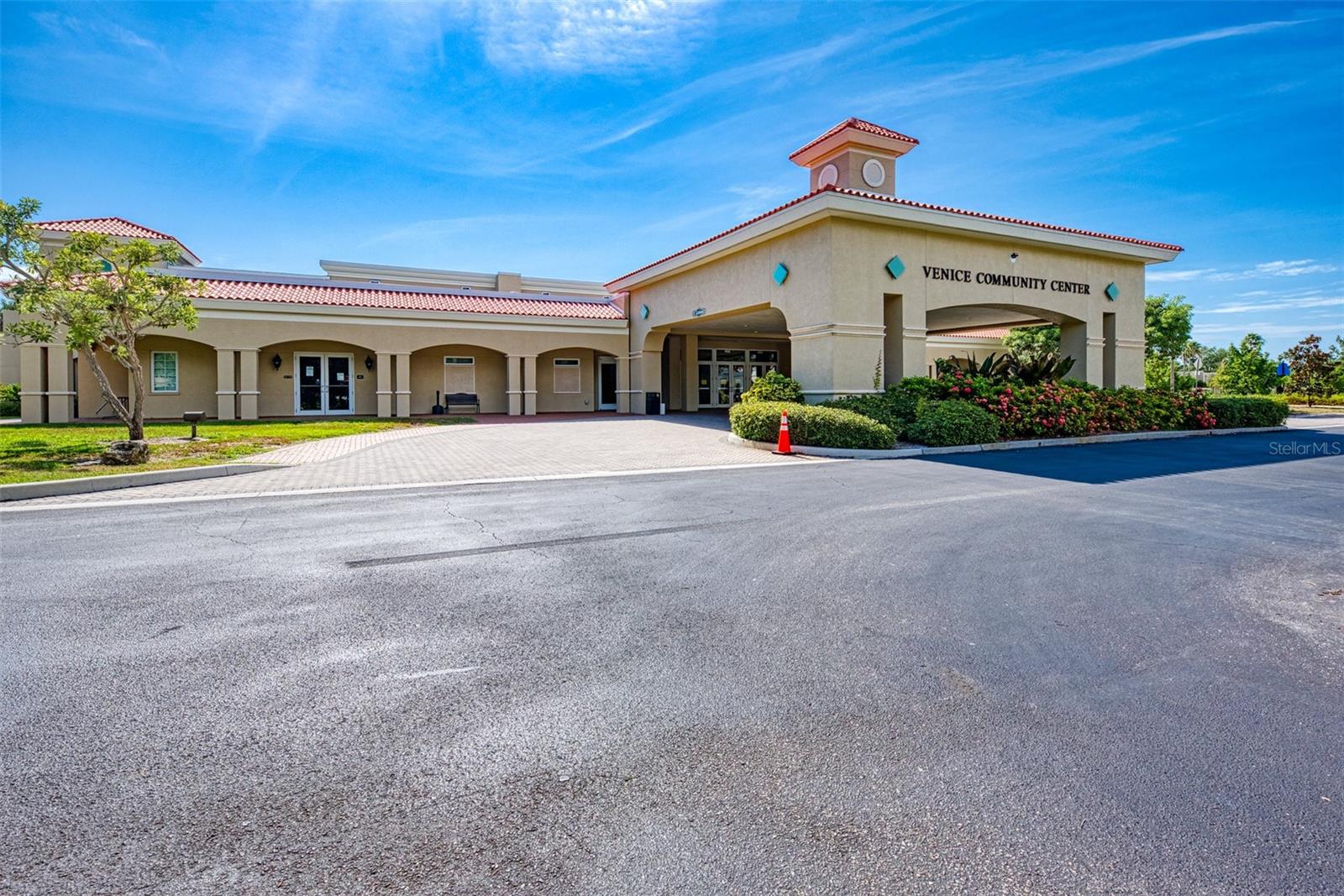 GLENWOOD MANOR - Residential