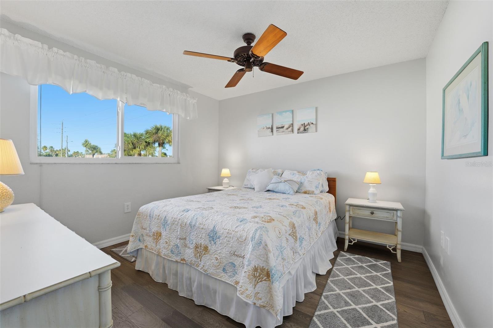 GLENWOOD MANOR - Residential