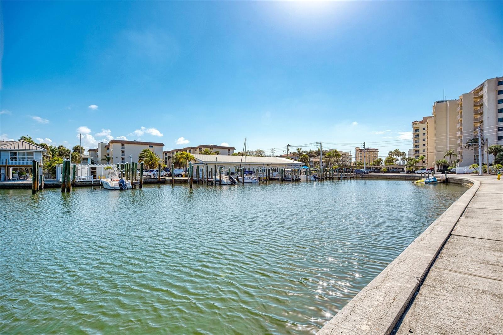 GLENWOOD MANOR - Residential