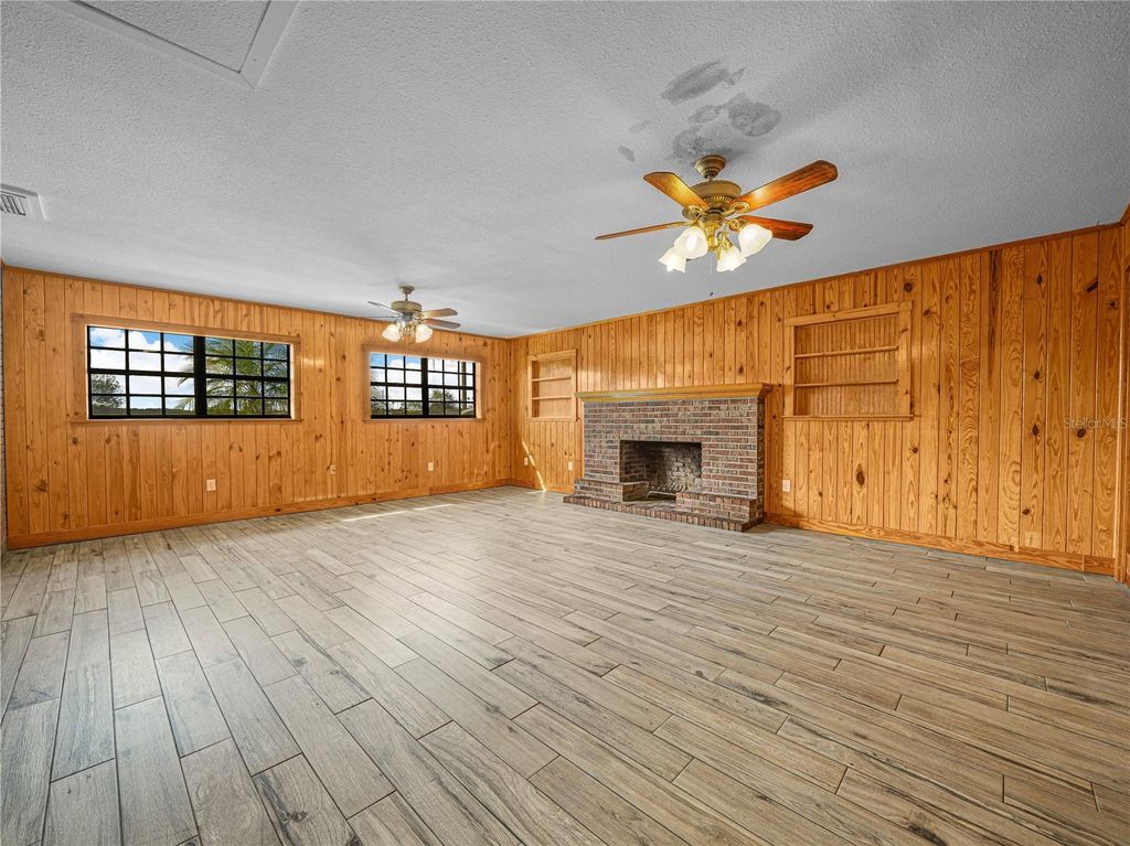 Photo of 1761 Hwy 630 W, Frostproof, FL 33843 (MLS # P4937318)