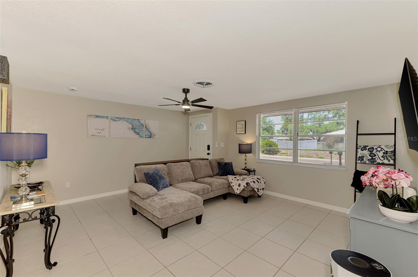 SOUTH VENICE UNIT 42 - Residential