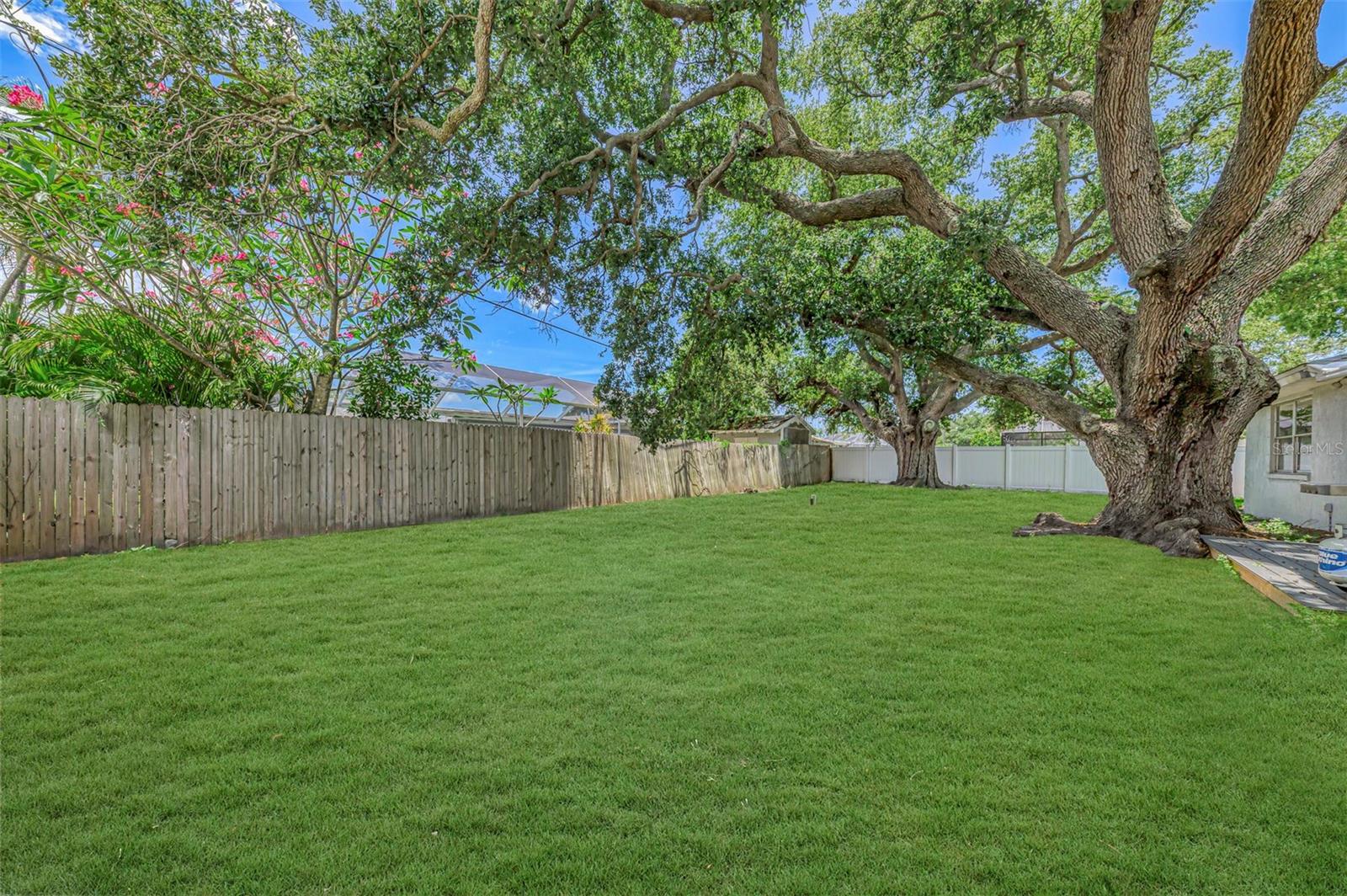 SOUTH VENICE UNIT 42 - Residential