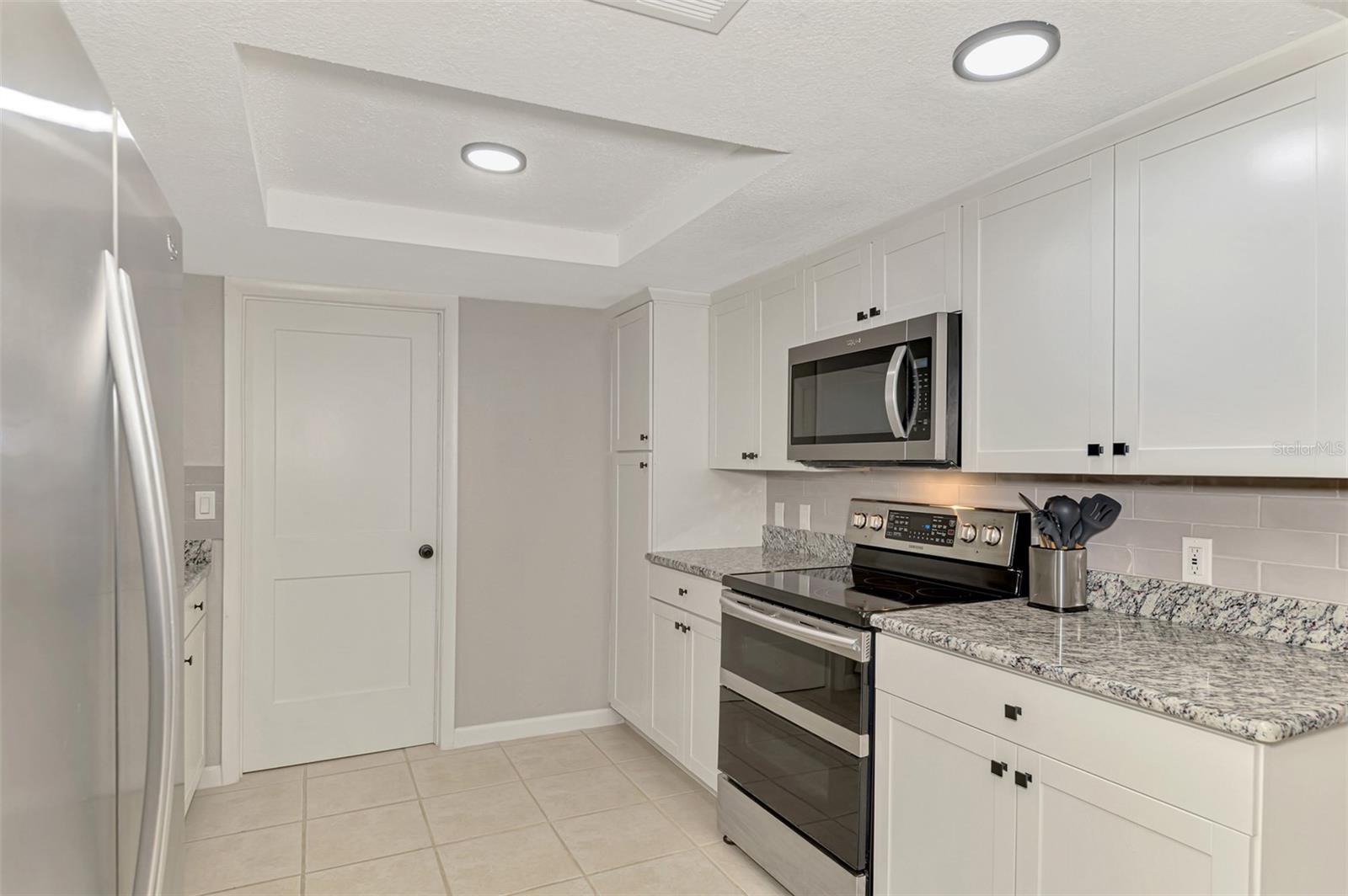 SOUTH VENICE UNIT 42 - Residential