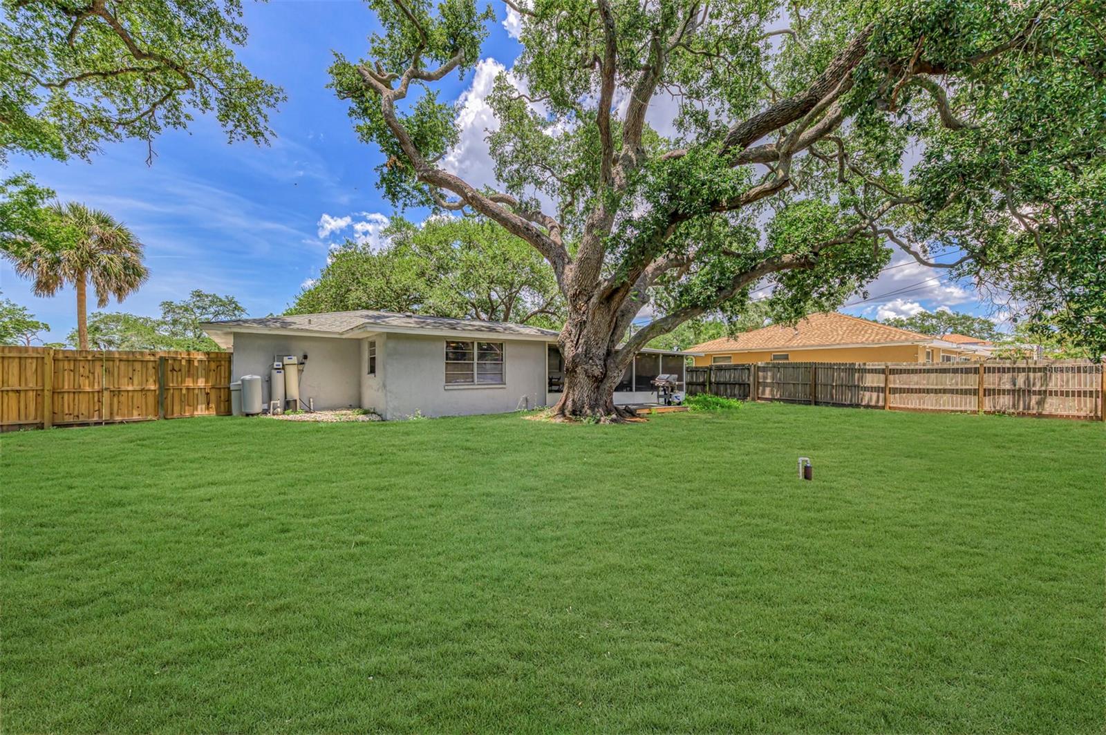 SOUTH VENICE UNIT 42 - Residential