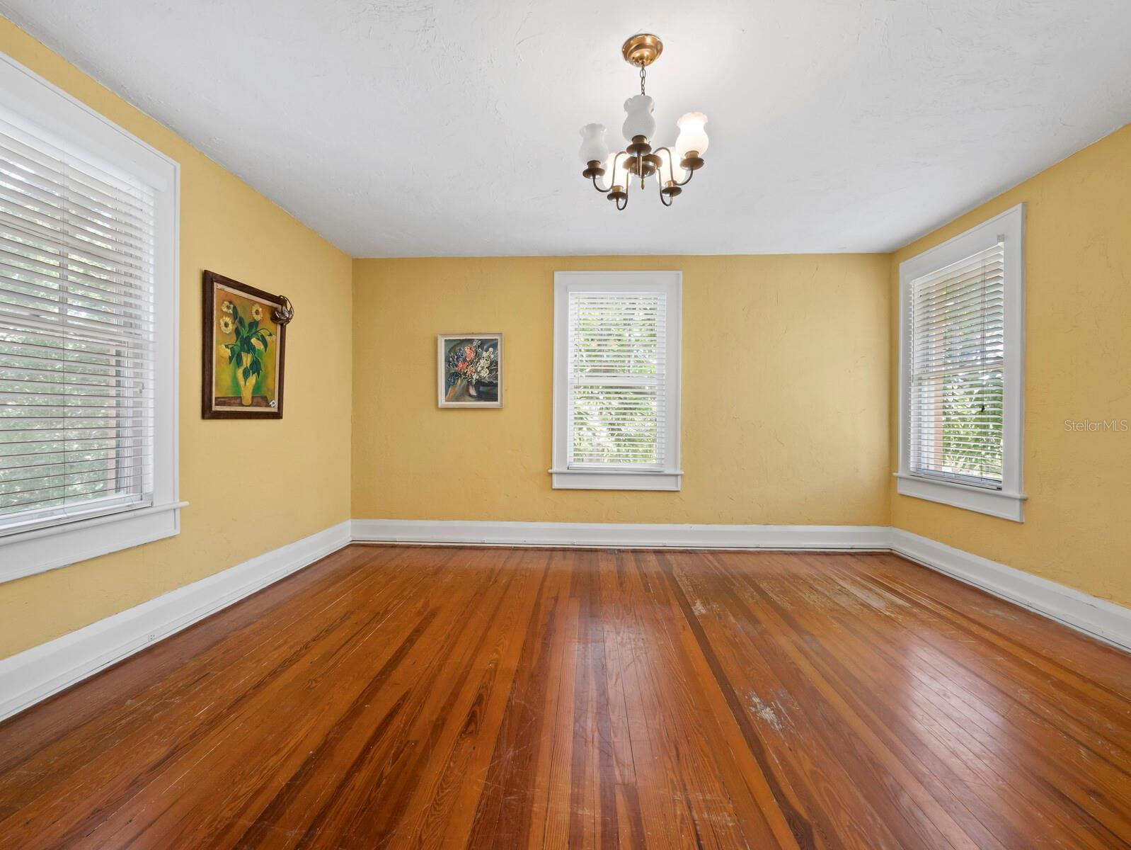 MCCLELLAN PARK - Residential