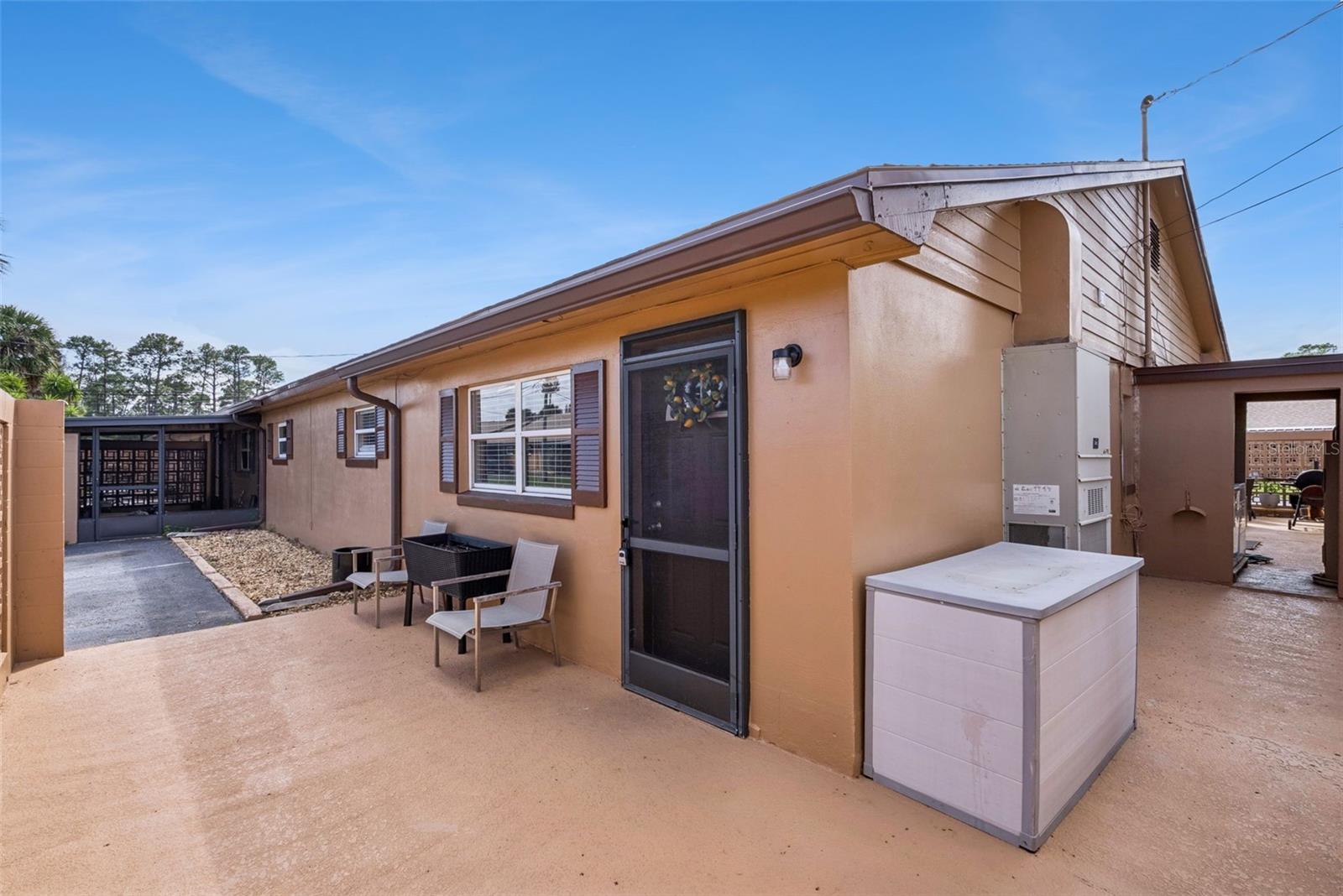 LAKE KATHRYN VILLAGE - Residential