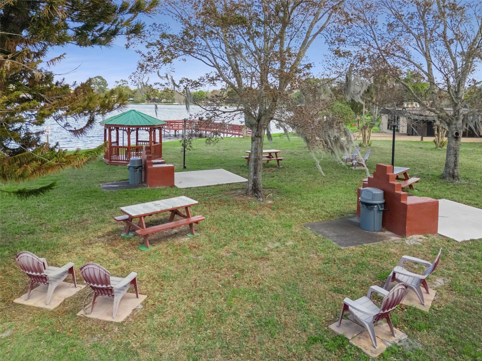 LAKE KATHRYN VILLAGE - Residential