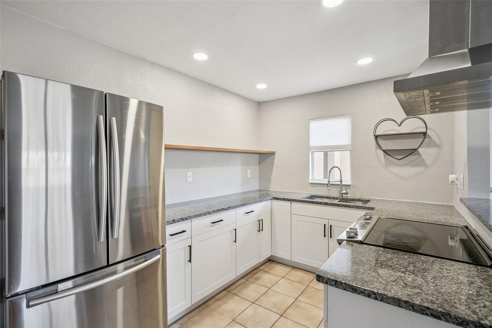 LAKE KATHRYN VILLAGE - Residential