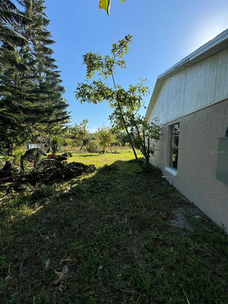 CAMBRIDGE LAKE - Residential Income