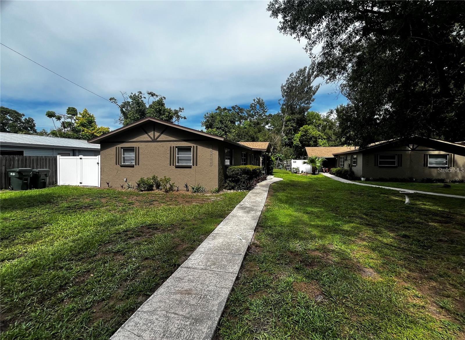 HIGH POINT - Residential Lease