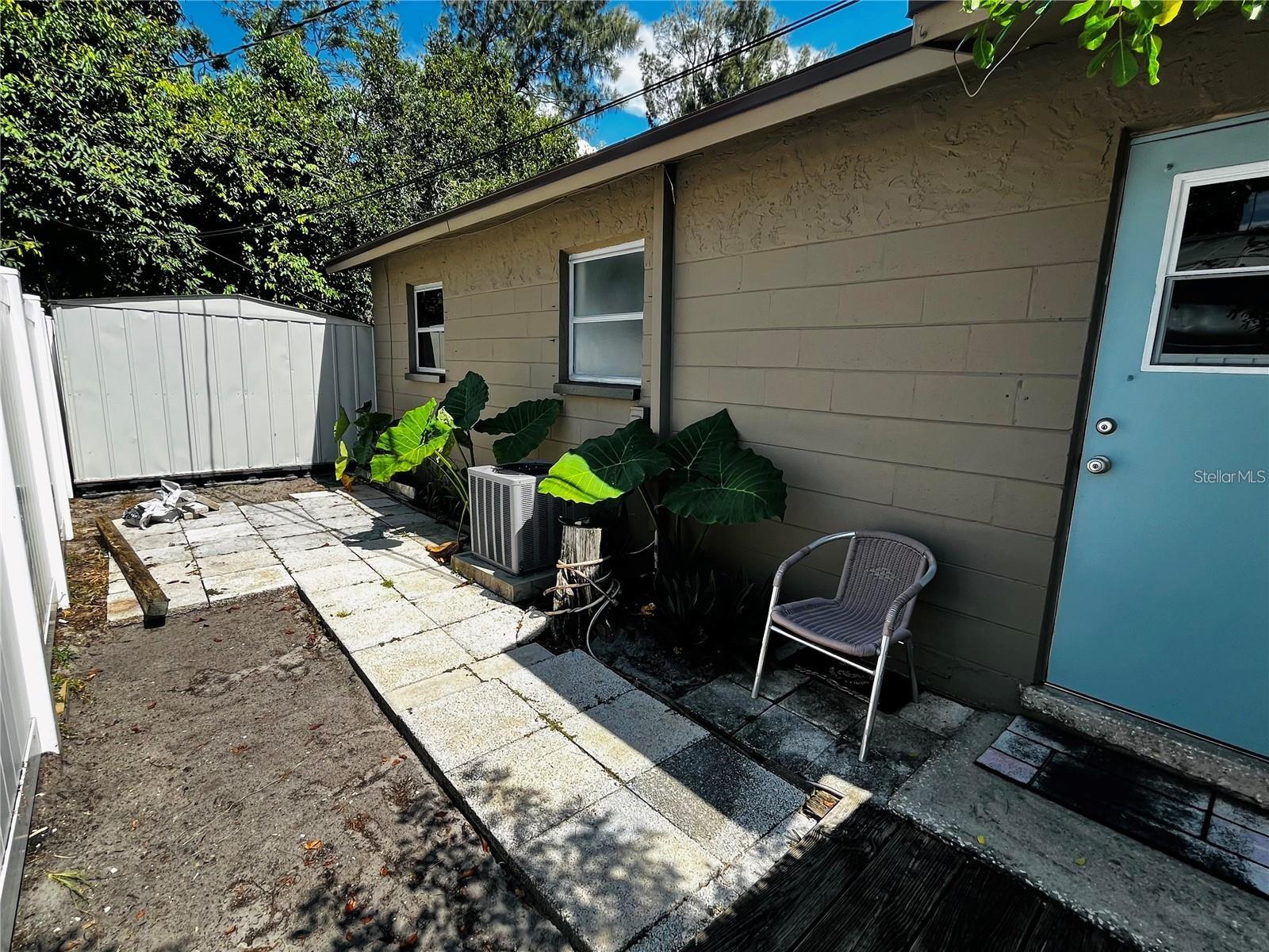 HIGH POINT - Residential Lease