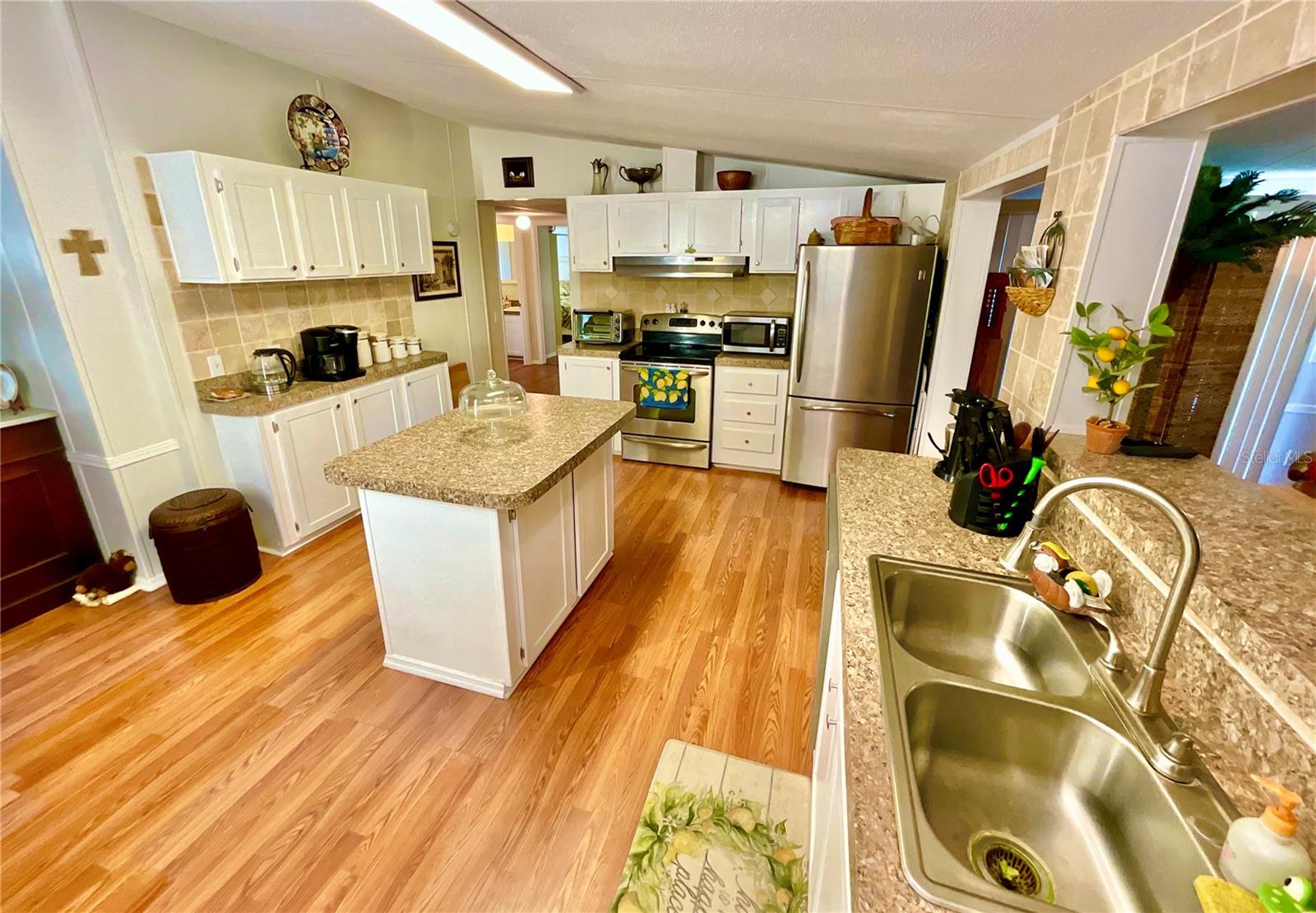 ASHLEY LAKE PLANTATION - Residential