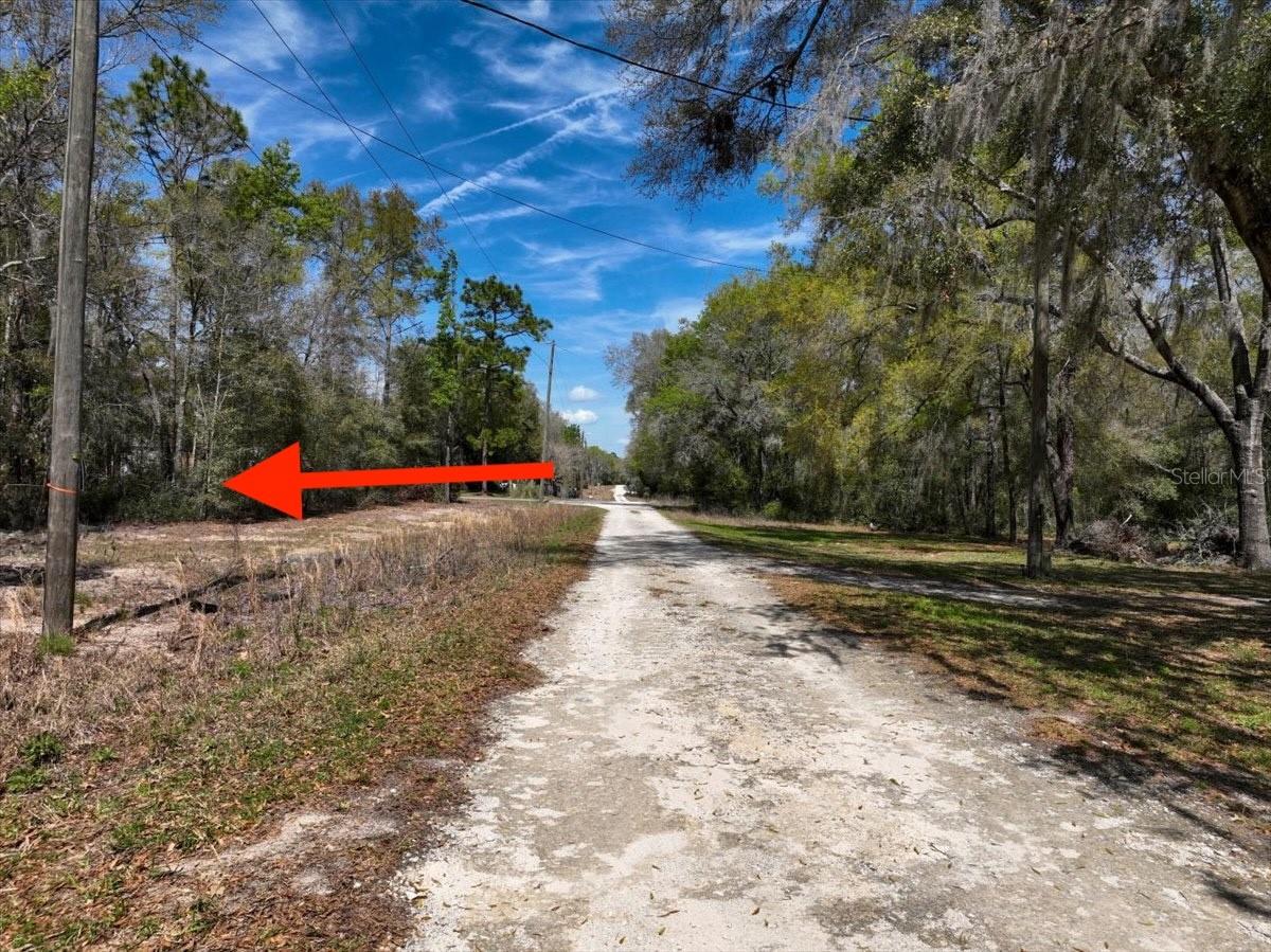 WILLISTON HIGHLANDS GOLF & COUNTRY CLUB ESTATES - Land