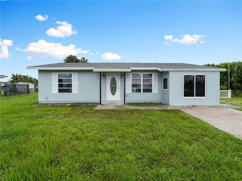 A home in PORT CHARLOTTE