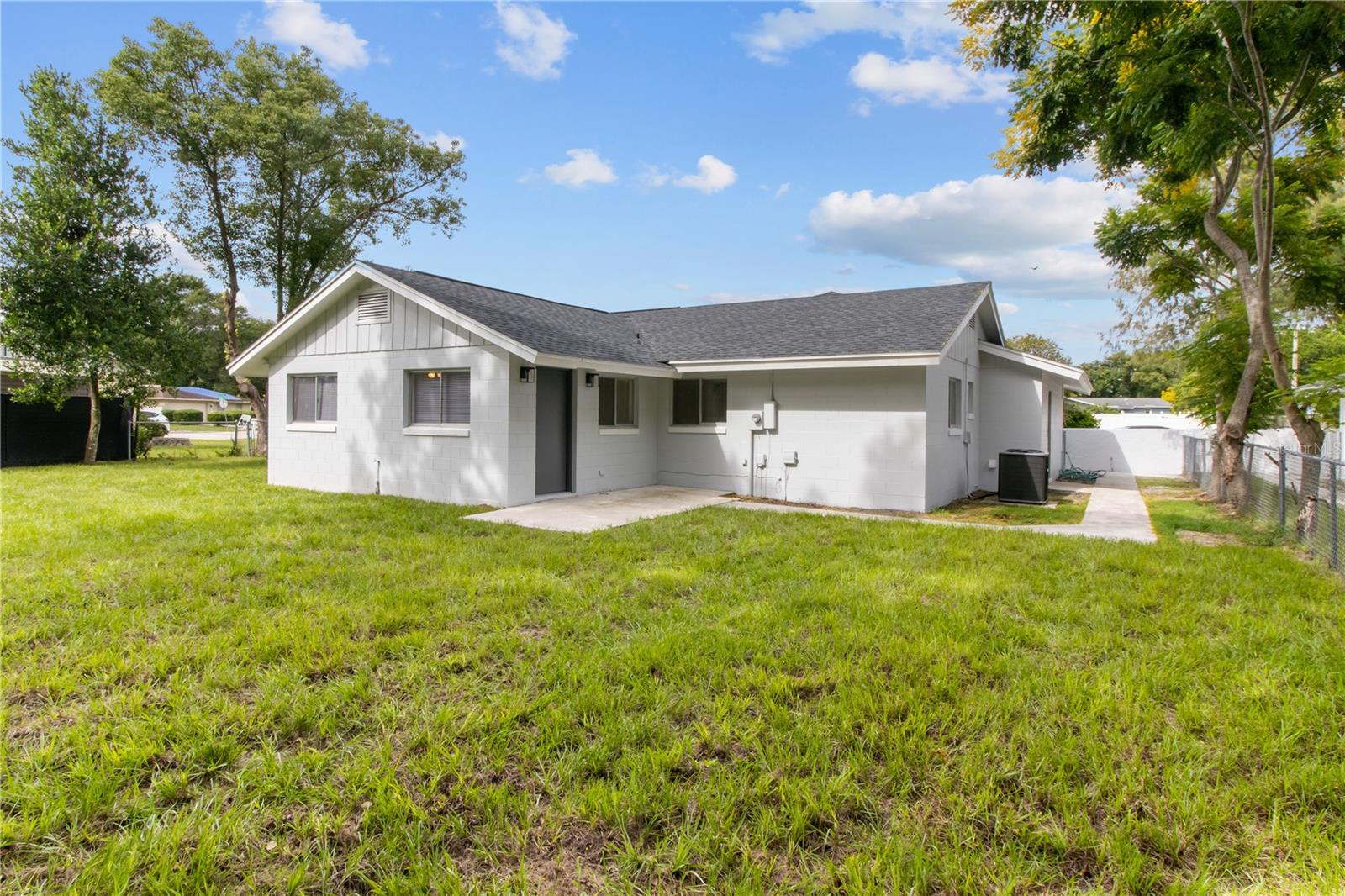 SPRING GARDENS - Residential