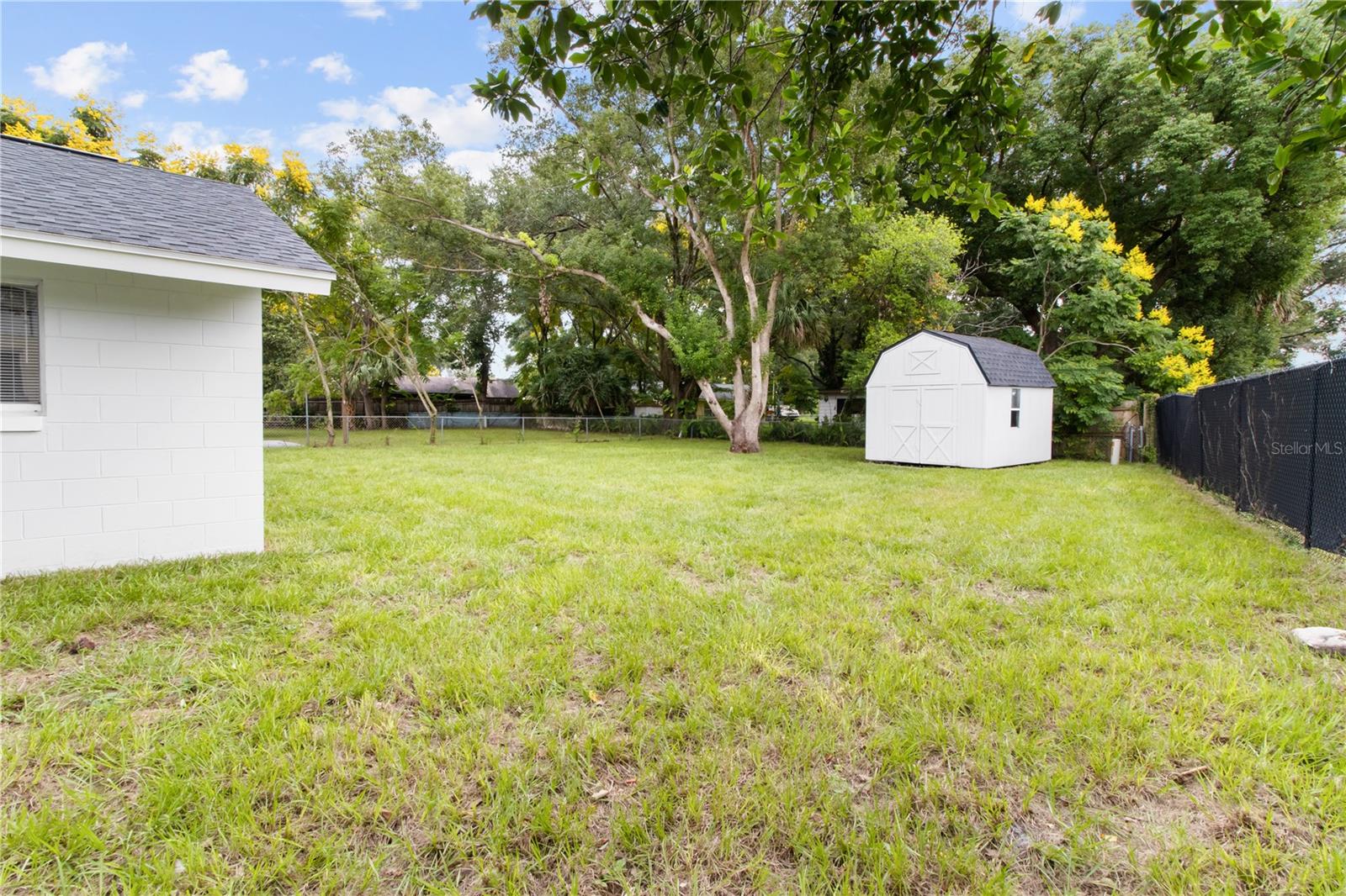 SPRING GARDENS - Residential