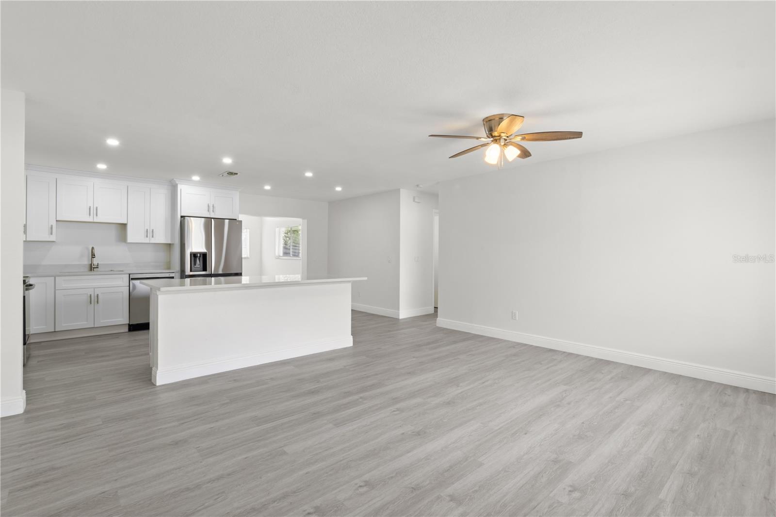 SPRING GARDENS - Residential