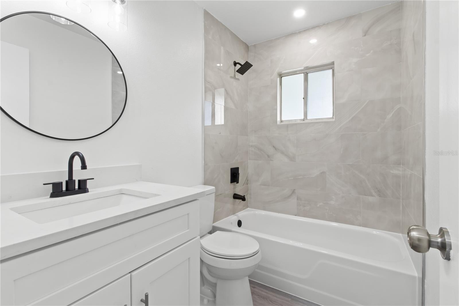 SPRING GARDENS - Residential