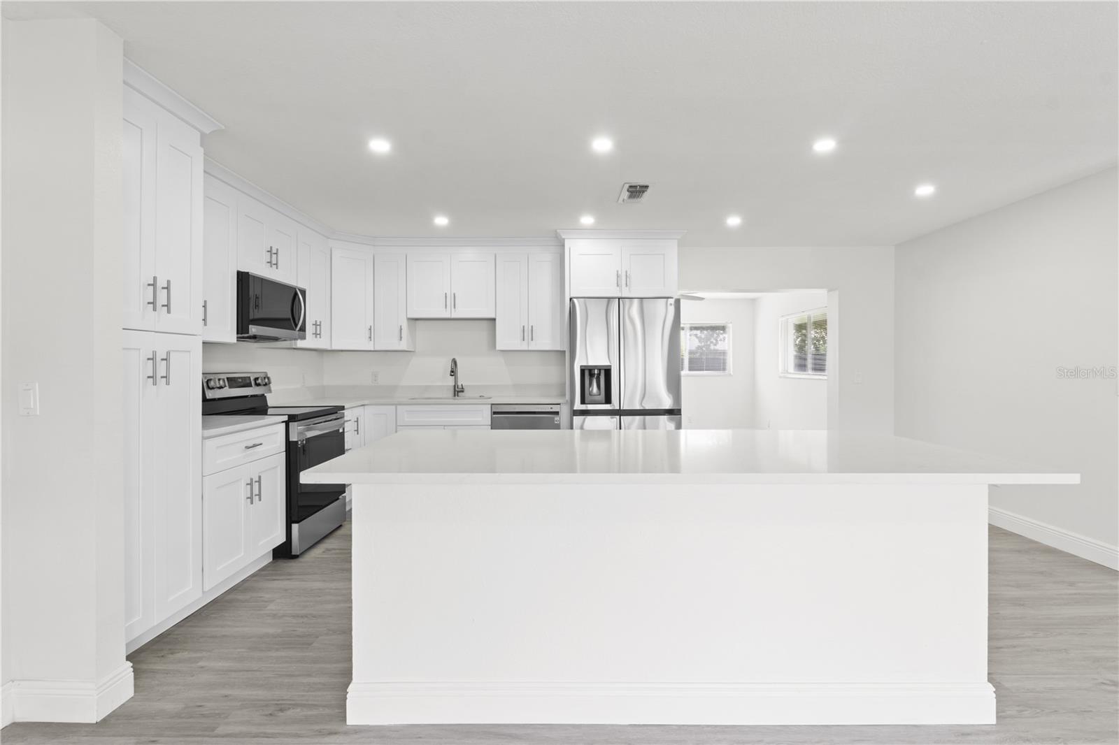 SPRING GARDENS - Residential