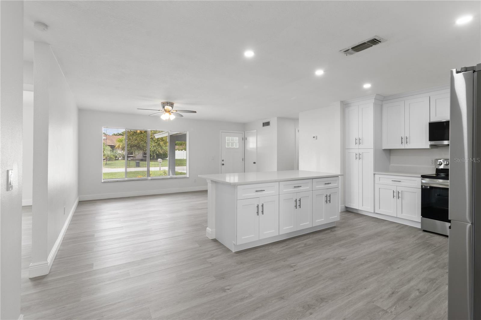 SPRING GARDENS - Residential