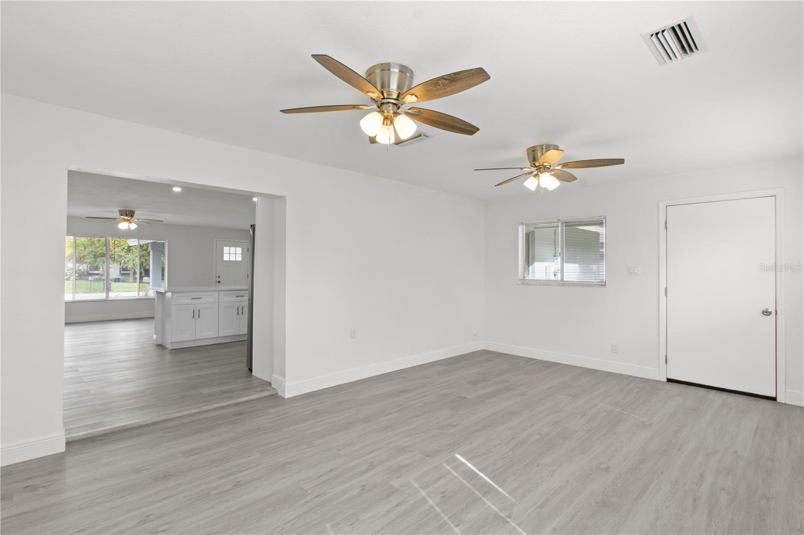 SPRING GARDENS - Residential