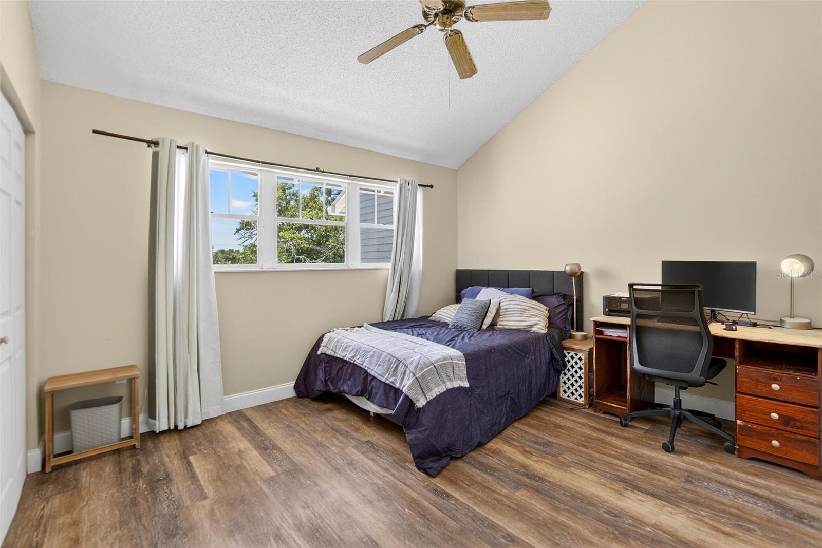 DOLLY BAY A VILLAGE ON LAKE TARPON - Residential