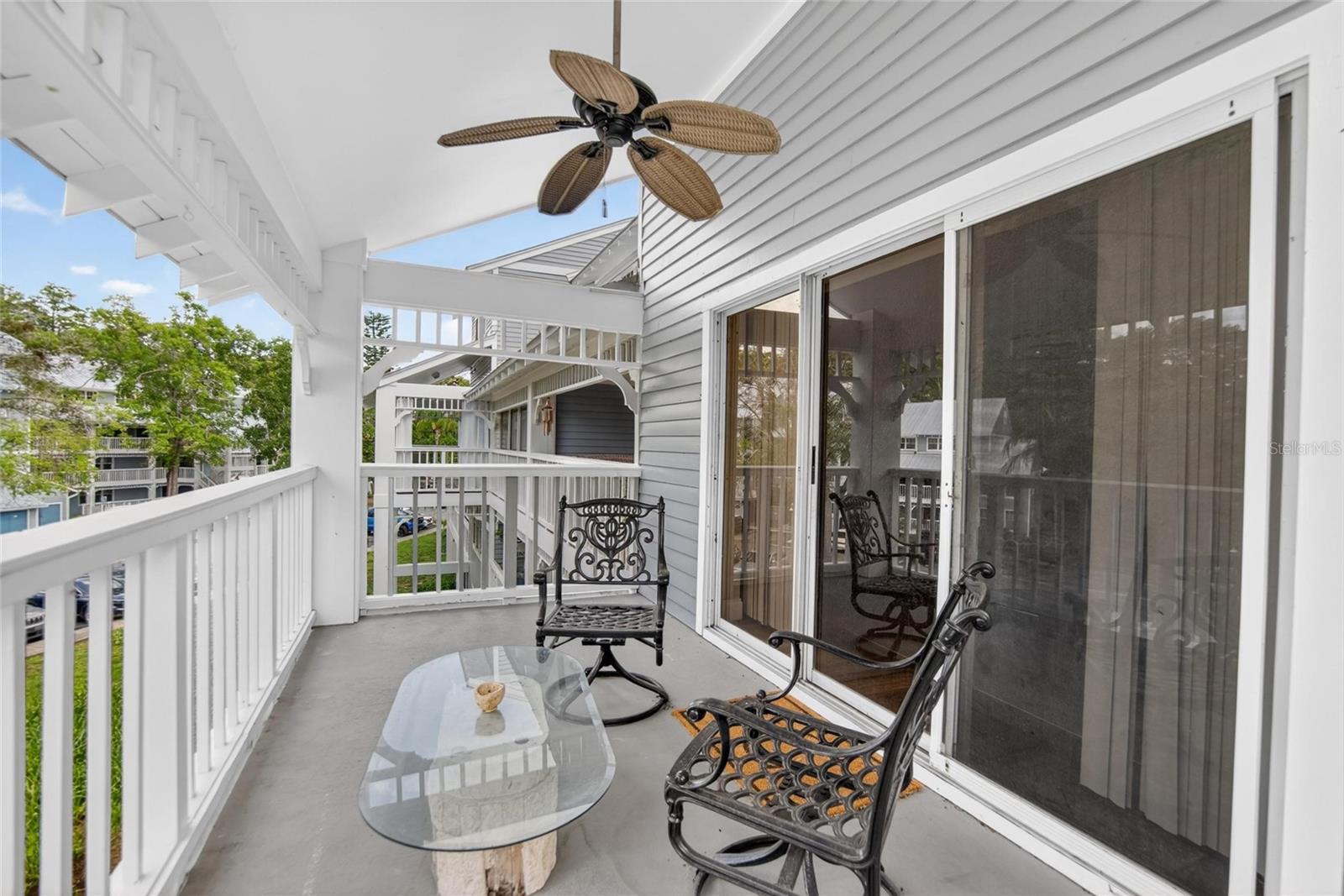 DOLLY BAY A VILLAGE ON LAKE TARPON - Residential