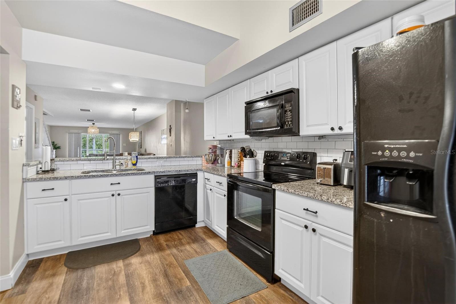 2599 DOLLY BAY DRIVE 305