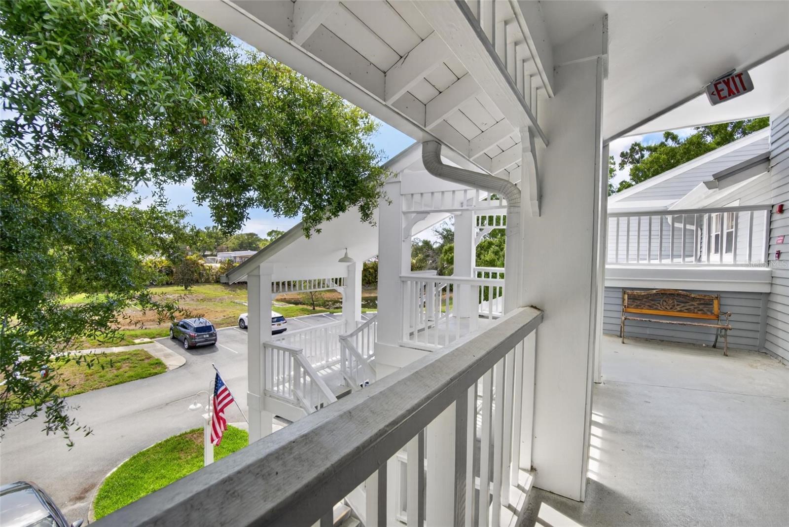DOLLY BAY A VILLAGE ON LAKE TARPON - Residential