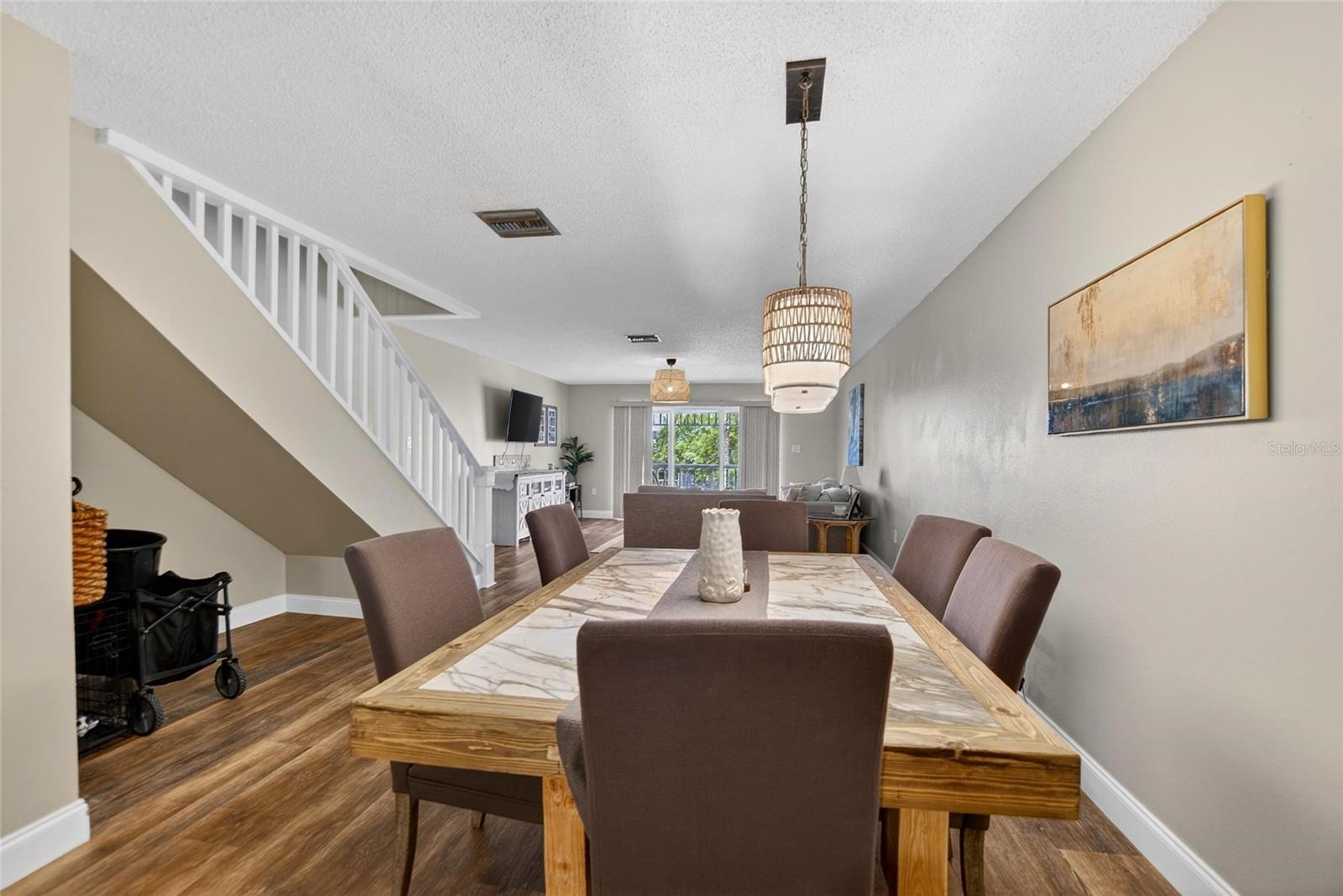 DOLLY BAY A VILLAGE ON LAKE TARPON - Residential