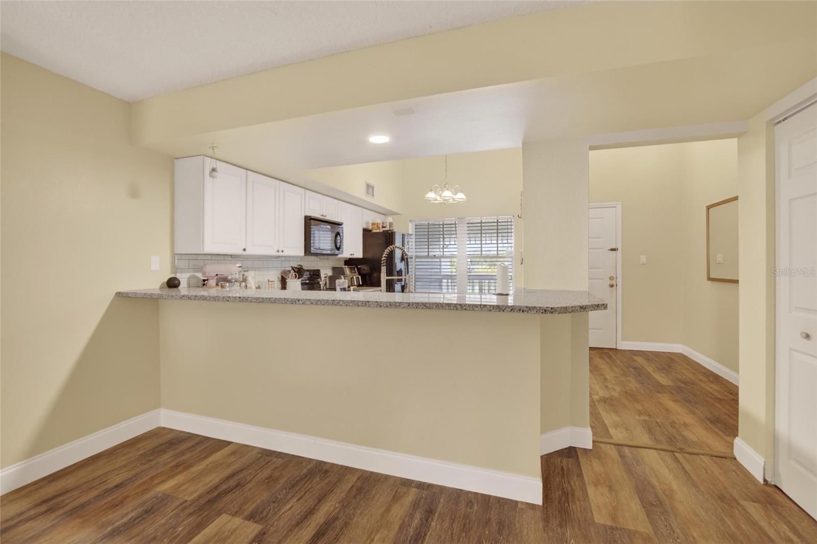 DOLLY BAY A VILLAGE ON LAKE TARPON - Residential
