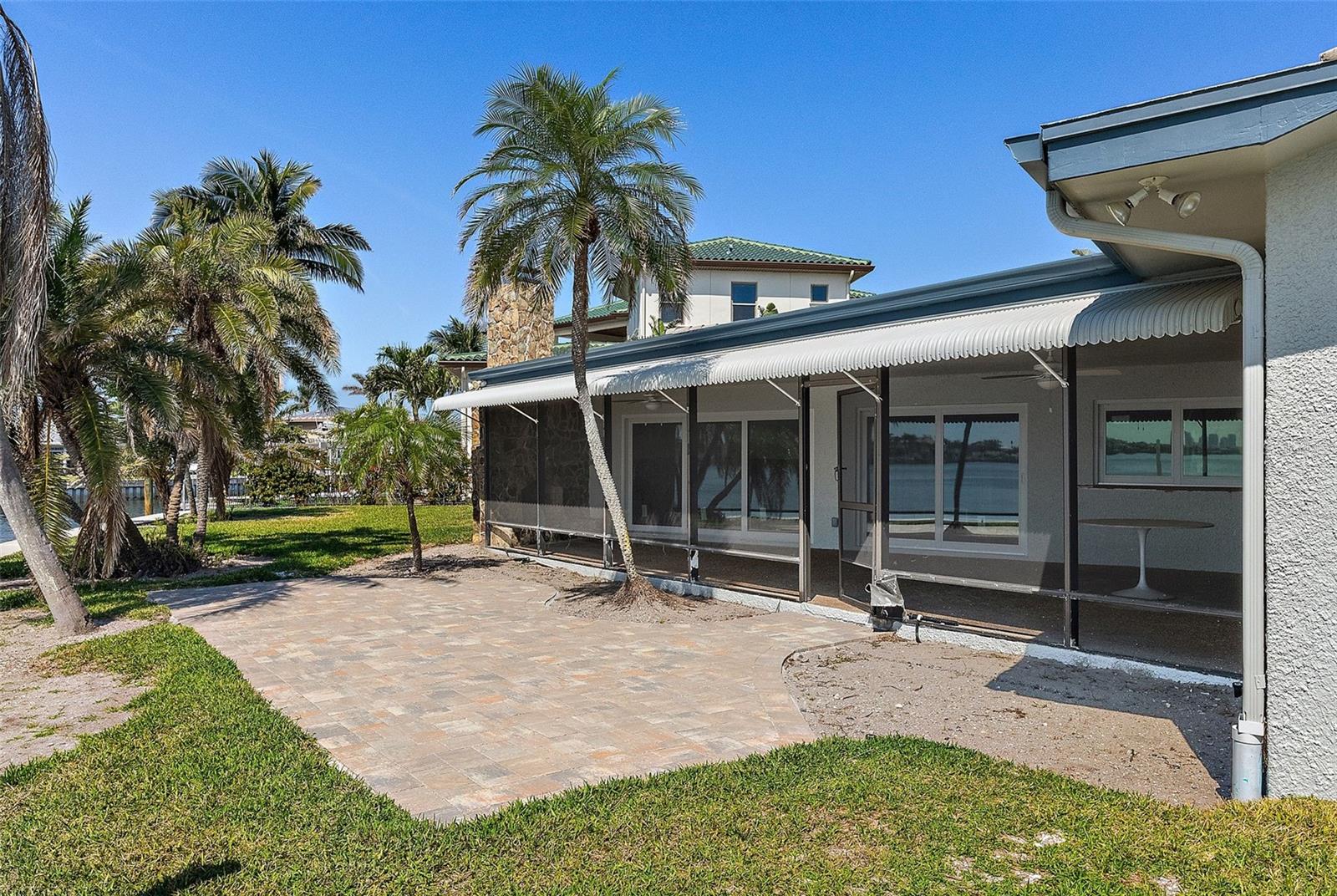 VENETIAN ISLES - Residential