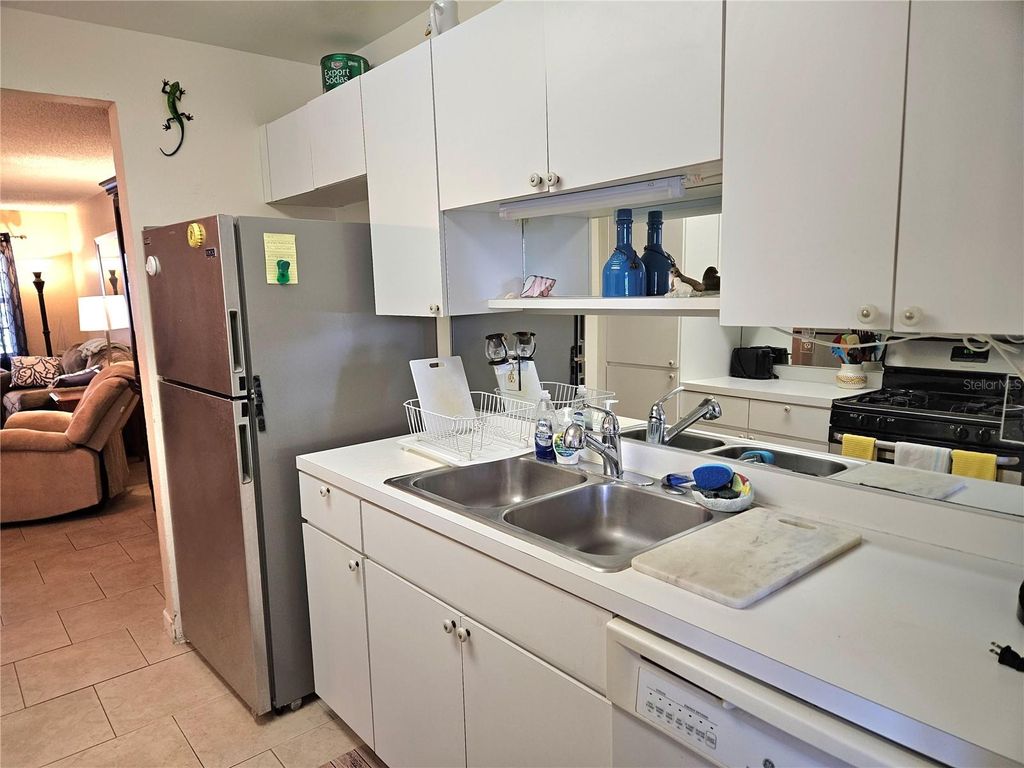 Photo of 10037 62nd Terrace N #9, St Petersburg, FL 33708 (MLS # TB8488068)