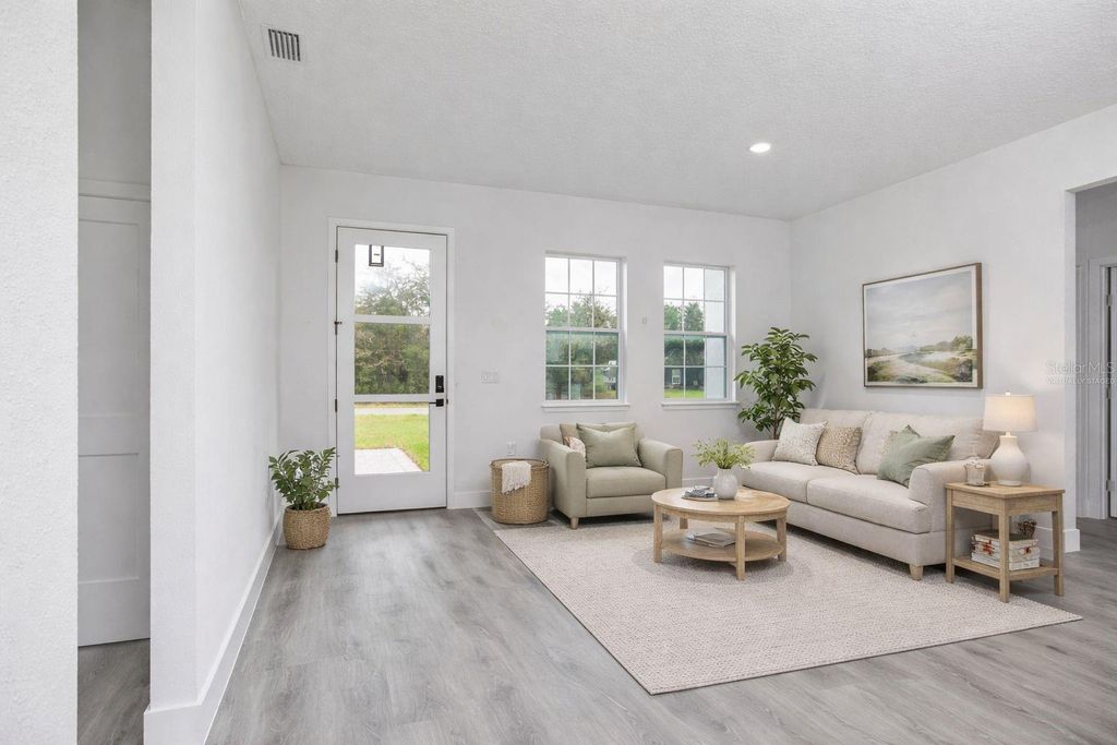 Photo of 3773 SW 161st Loop, Ocala, FL 34473 (MLS # O6392104)