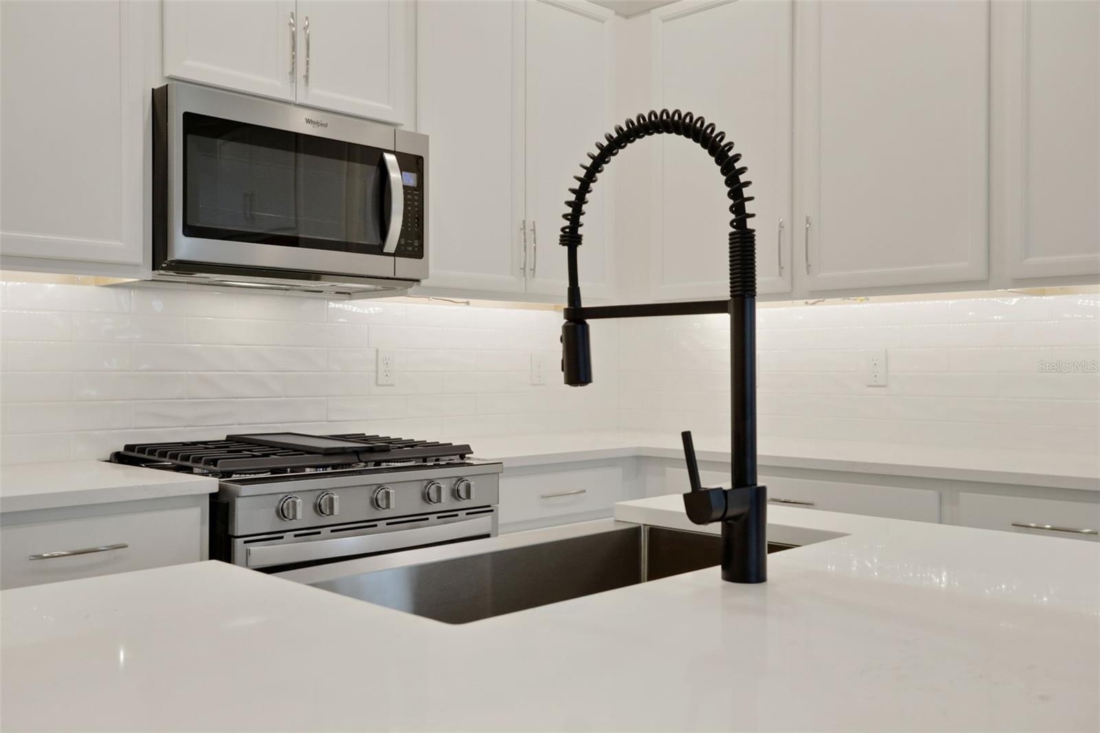 BUNGALOW WALK LAKEWOOD RANCH NEIGHBORHOOD - Residential