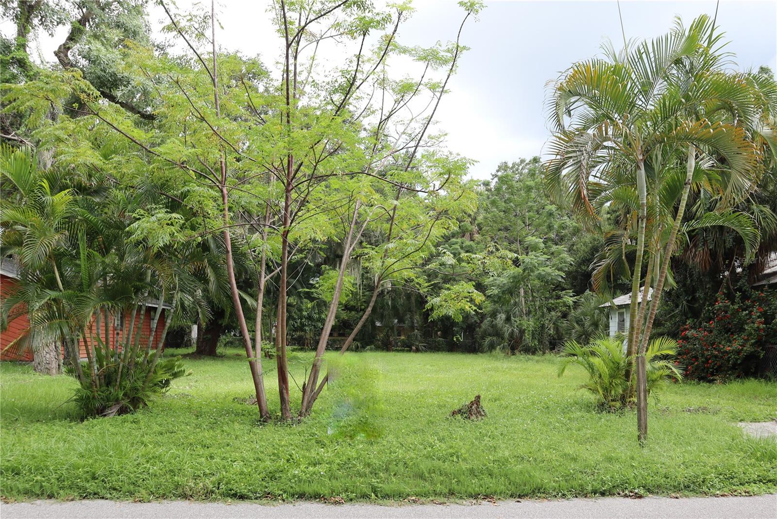 Unlock the potential of prime Sarasota real estate with this 7,250 sq ft vacant lot, flat and cleared ready to build. Perfectly positioned for convenience and located in Opportunity Zone! Located centrally, this lot offers quick access to the Ringling College of Art and Design, Sarasota Bay, and the bustling heart of downtown. Whether you're jetting off from the nearby airport or enjoying a night out at the Van Wezel Performing Arts Hall, everything you need is within reach. Dreaming of beach days? Lido Beach and the upscale shopping at UTC are only a short drive away. Don’t miss out on this rare opportunity to create something special in the heart of Sarasota!