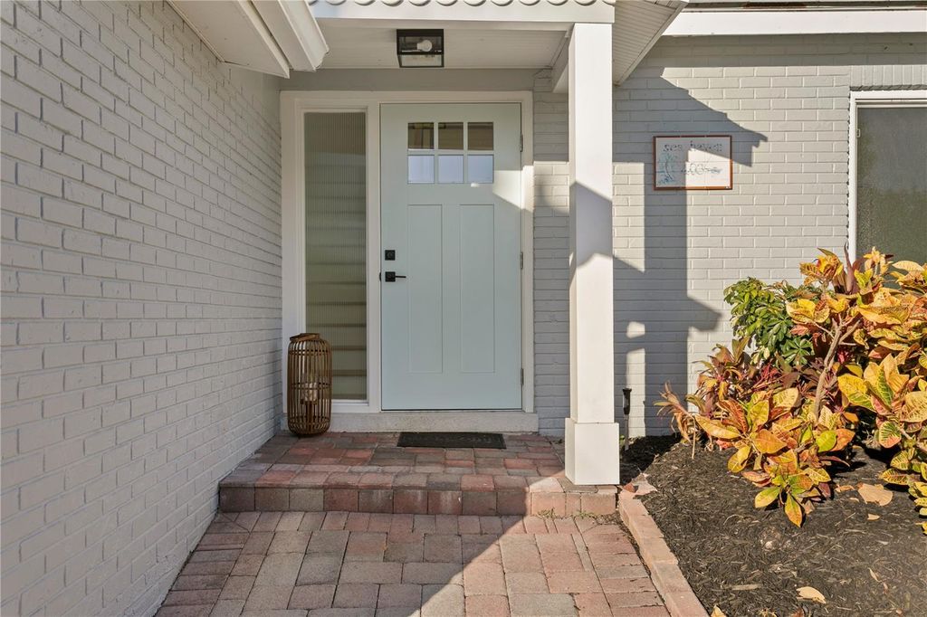 Photo of 403 Hermosita Drive, St Pete Beach, FL 33706 (MLS # TB8442985)