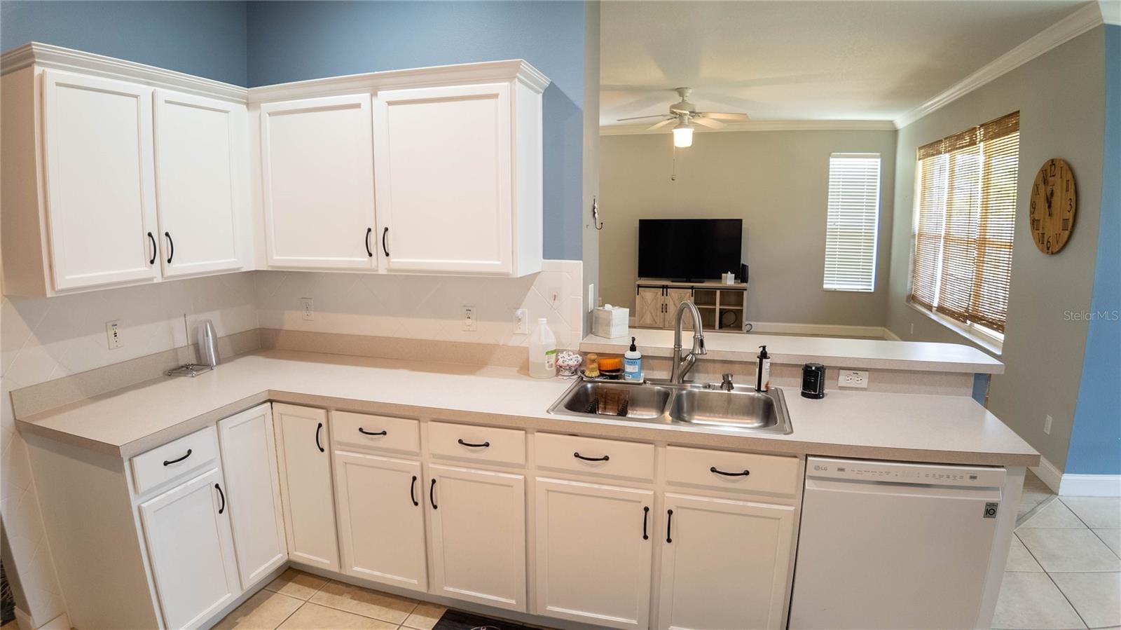 WEKIVA CLUB - Residential