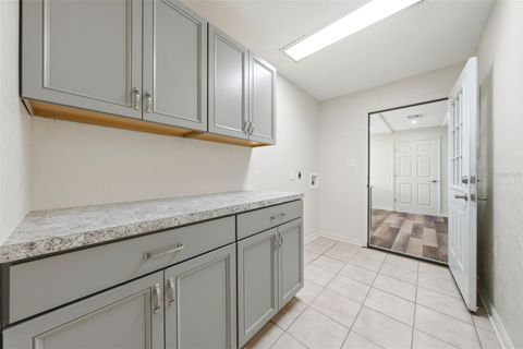 Tiny photo for 33942 Linda Lane, Leesburg, FL 34788 (MLS # G5110035)